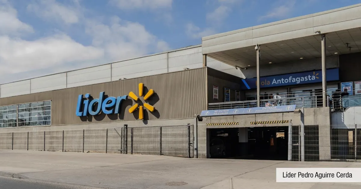 Supermercado Lider cercano a Condominio Trocadero en Antofagasta, destacando su cercanía para compras diarias.
