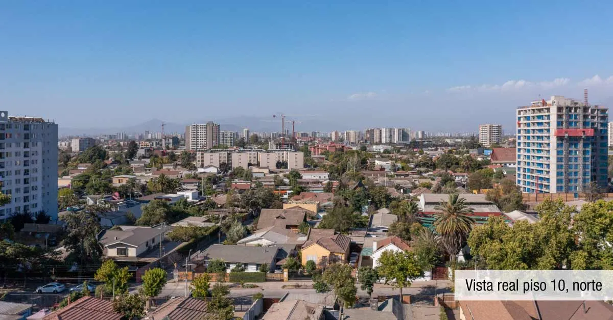 Vista norte desde piso 10 de Condominio Parque del Sur en La Cisterna, mostrando una ciudad despejada.