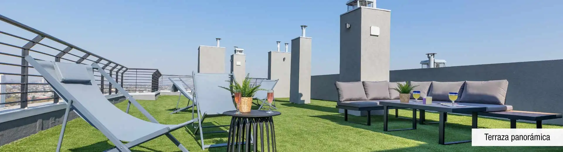 Cómoda terraza panorámica con diseño de vanguardia en la cubierta del Edificio Lía Aguirre, La Florida.