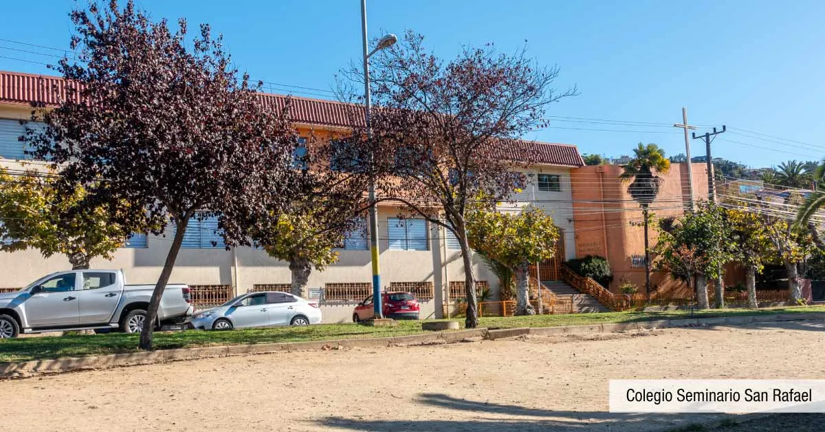 Colegio Seminario San Rafael, excelente educación cerca de Edificio Álvarez Oriente.