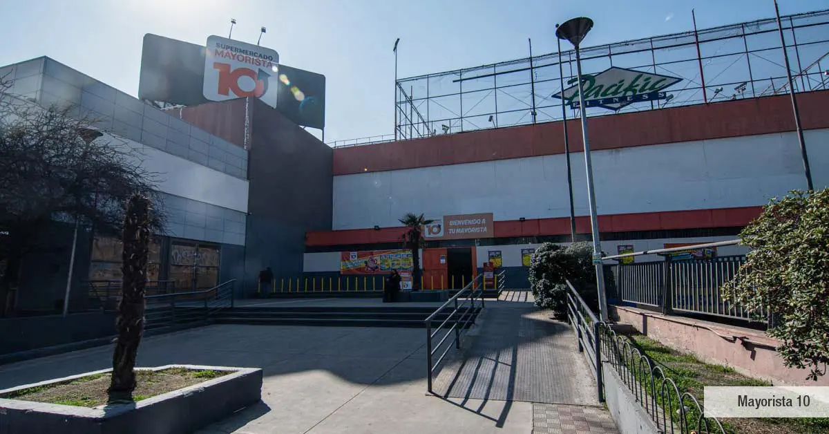 Supermercado Mayorista 10, abastecimiento conveniente cerca de Edificio Lía Aguirre, La Florida.