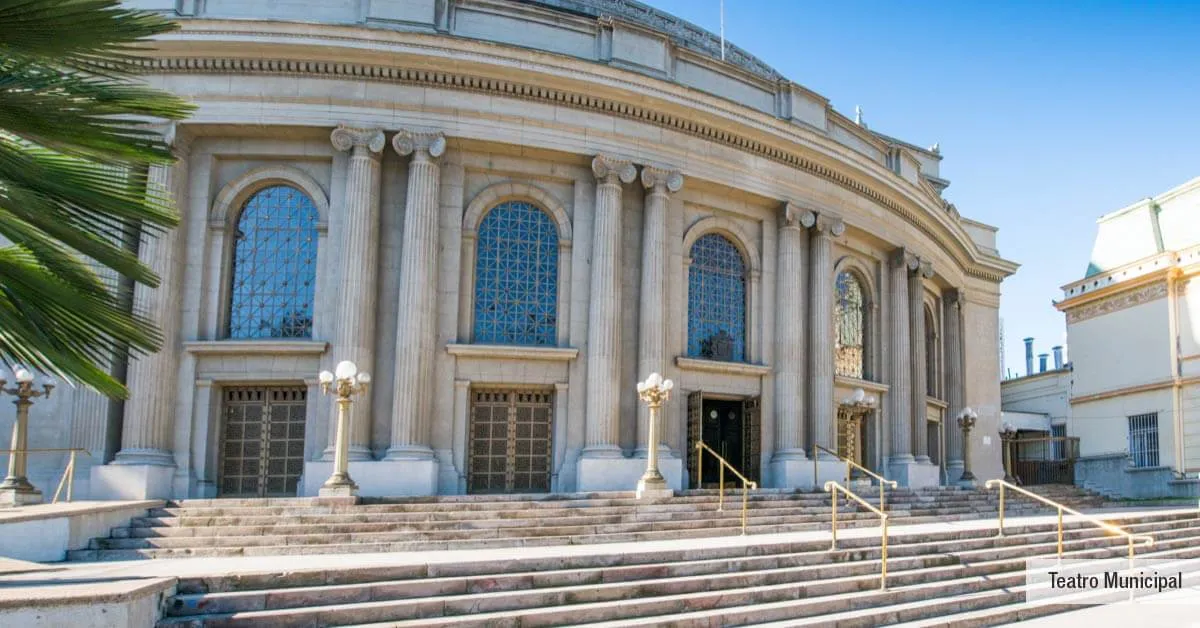 Teatro Municipal de Viña del Mar, atractivo patrimonial cerca de Condominio Parque Marañón.