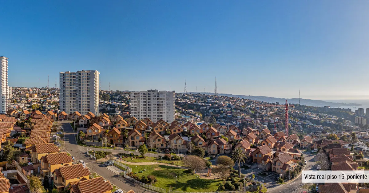 Vista panorámica poniente desde el piso 15 del Condominio Parque Marañón, Viña del Mar.