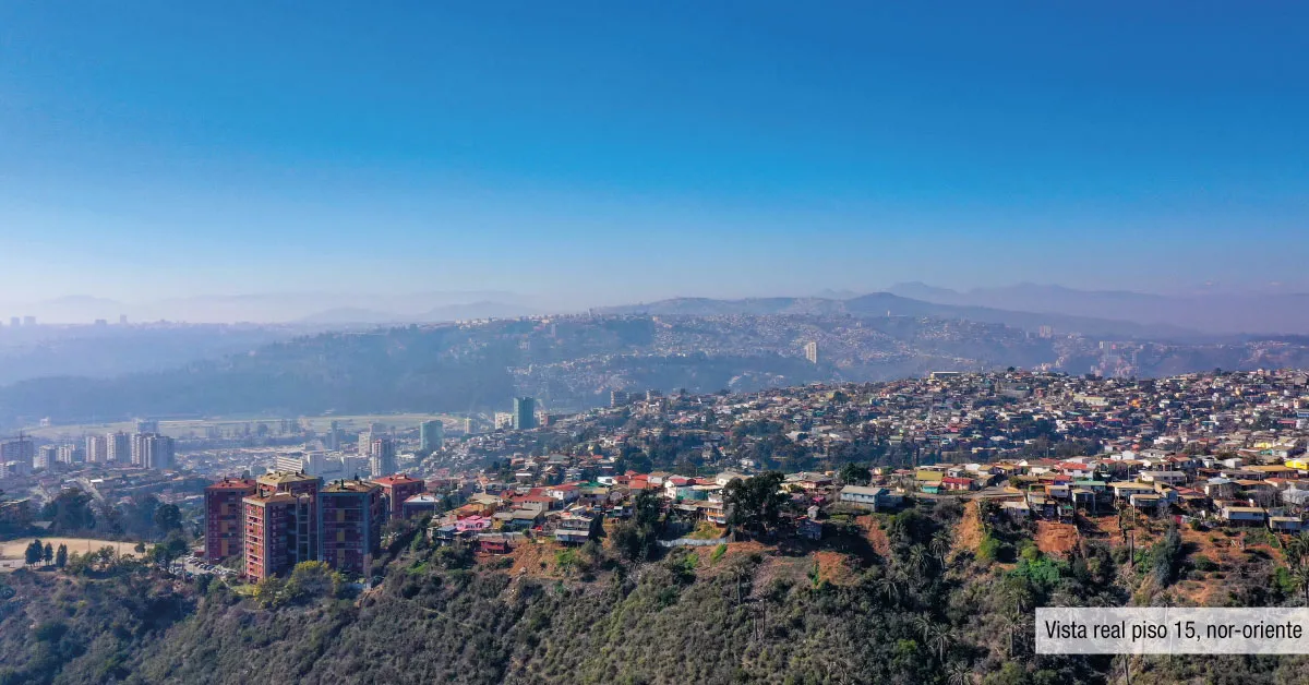 Vista panorámica nororiente desde piso 15 de Condominio Alto Marañón 3 en Viña del Mar.