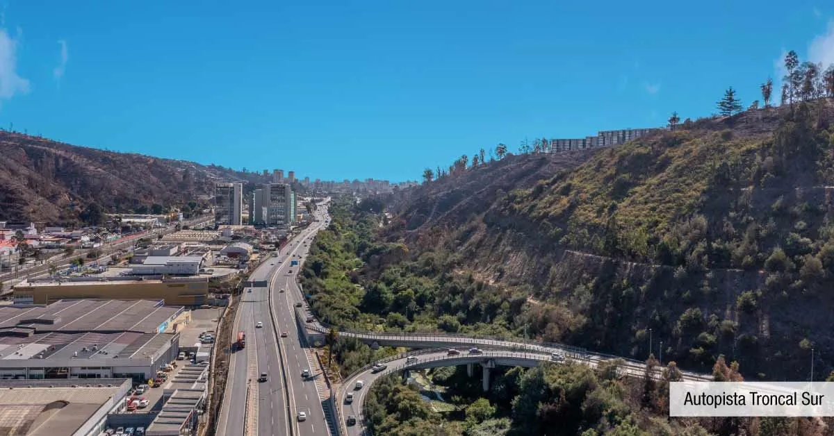 Autopista Troncal Sur, rápida conectividad vial hacia Edificio Álvarez Oriente, Viña del Mar.